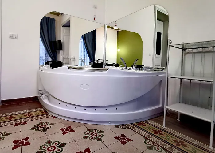 Centro - E Con O Senza Vasca Idromassaggio Affittacamere Enna