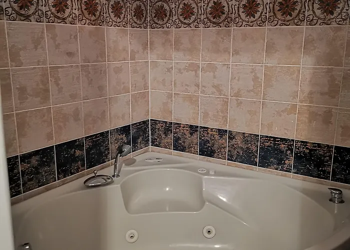 Centro - E Con O Senza Vasca Idromassaggio Enna