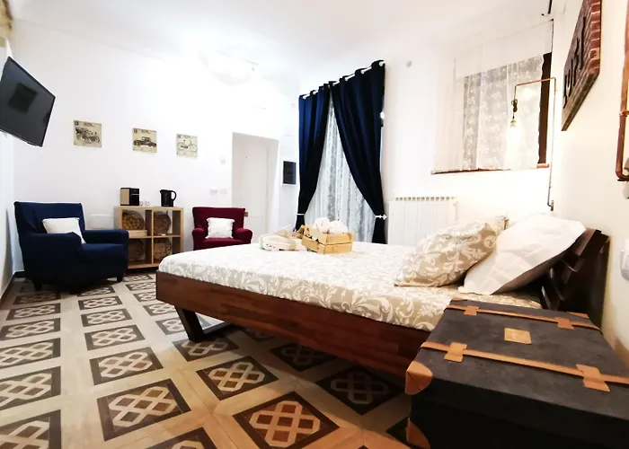 Centro - E Con O Senza Vasca Idromassaggio 4*