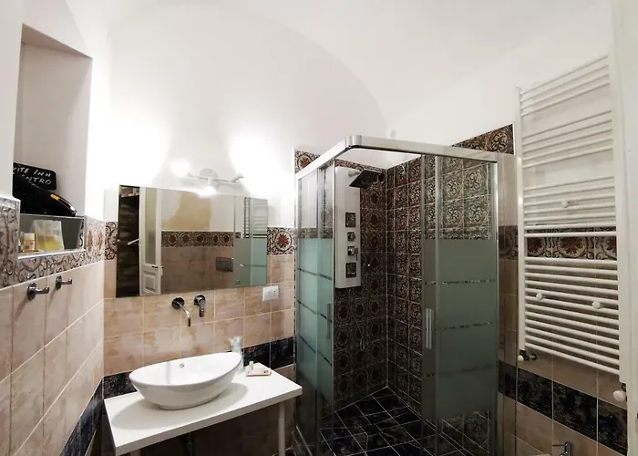 Centro - E Con O Senza Vasca Idromassaggio 4*