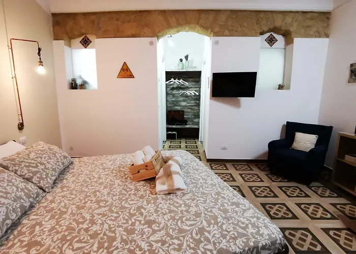 Affittacamere Centro - E Con O Senza Vasca Idromassaggio Enna