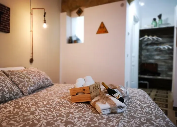 Centro - E Con O Senza Vasca Idromassaggio Affittacamere Enna