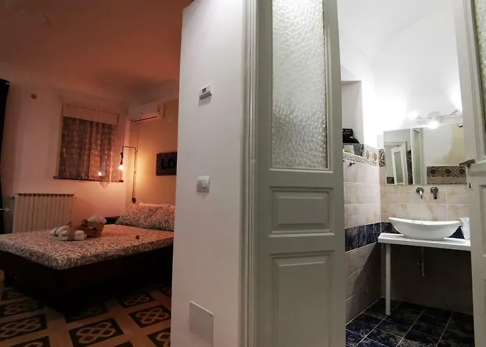 Affittacamere Centro - E Con O Senza Vasca Idromassaggio 4*