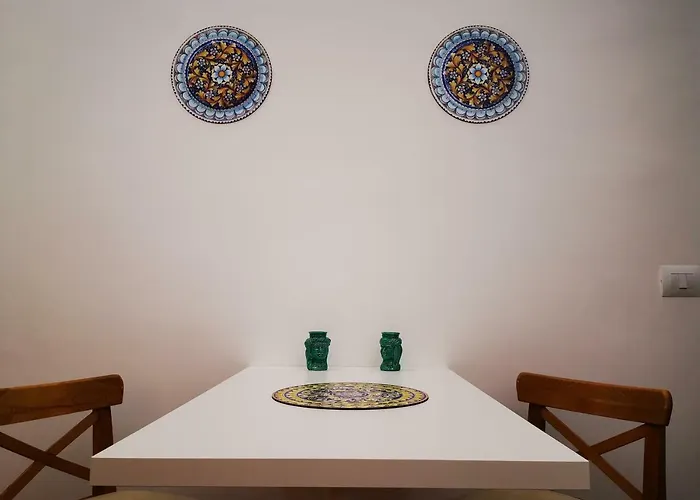 Centro - E Con O Senza Vasca Idromassaggio 4* Enna