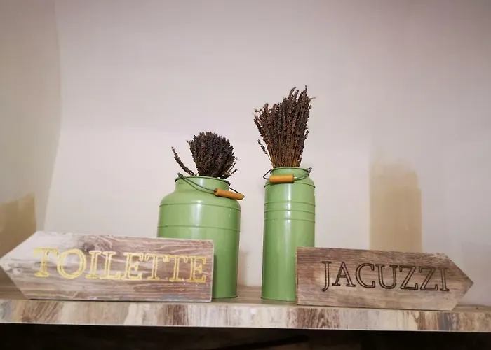 Centro - E Con O Senza Vasca Idromassaggio 4*